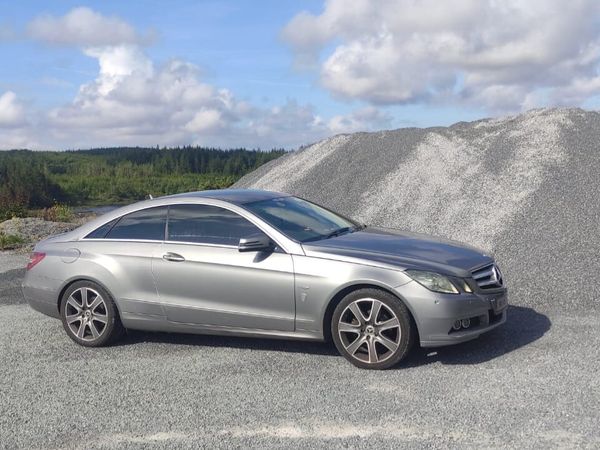 Mercedes-Benz E-Class Coupe, Diesel, 2012, Silver