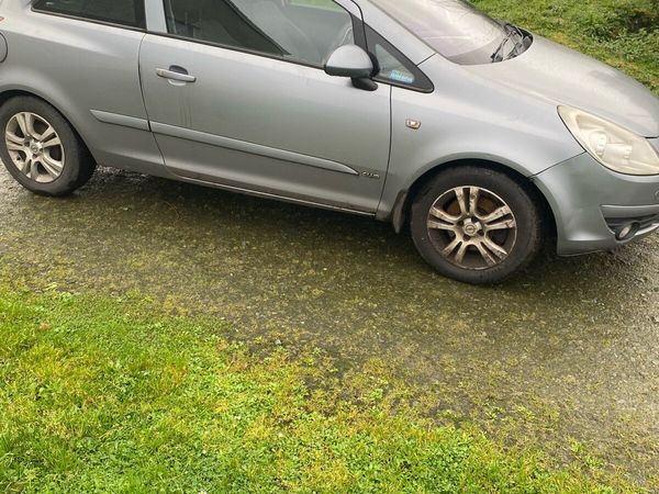 Opel Corsa Hatchback, Diesel, 2007, Silver
