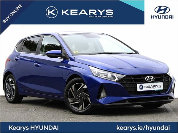 Hyundai i20 Hatchback, Petrol, 2023, Blue