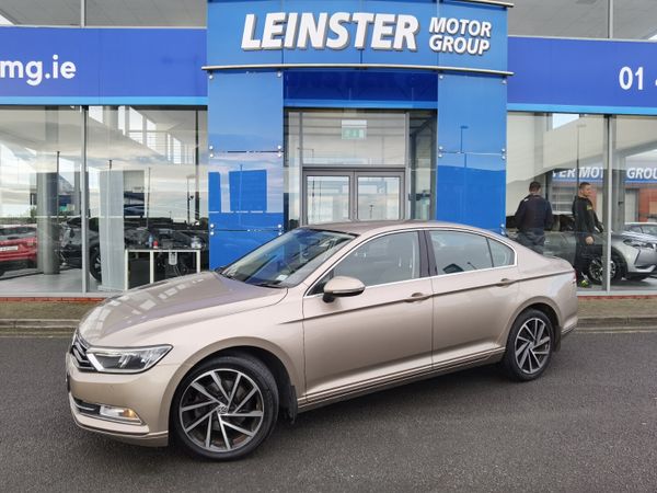 Volkswagen Passat Saloon, Diesel, 2016, Yellow