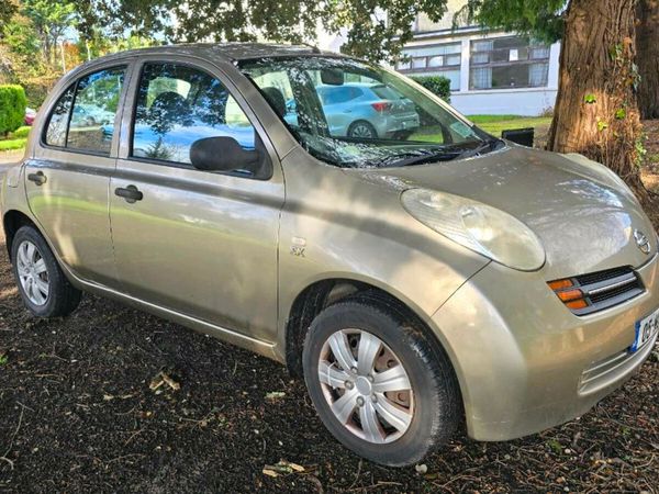 Nissan Micra Hatchback, Petrol, 2005, Gold