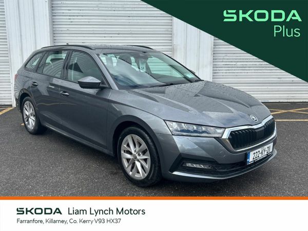 Skoda Octavia Estate, Petrol, 2022, Grey