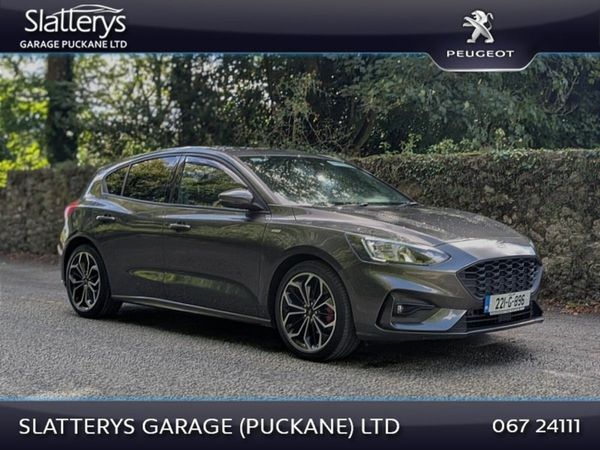 Ford Focus Hatchback, Petrol Hybrid, 2022, Grey