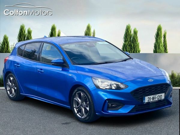 Ford Focus Hatchback, Diesel, 2021, Blue