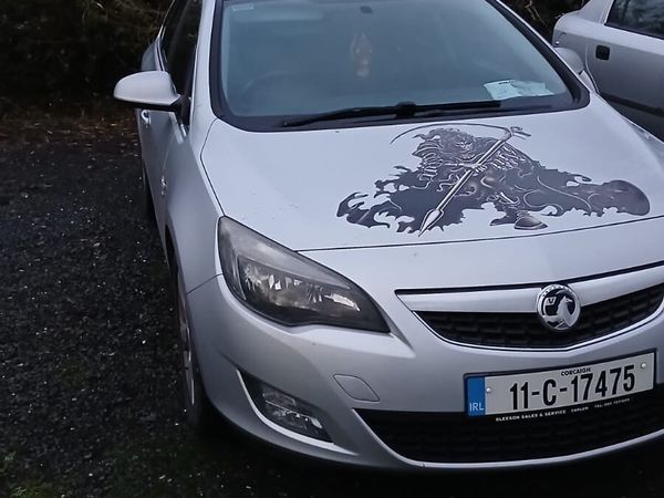 Vauxhall Astra Estate, Diesel, 2011, Silver