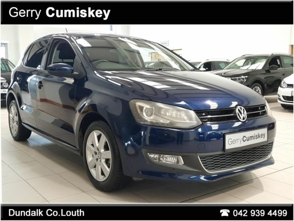 Volkswagen Polo Hatchback, Petrol, 2013, Blue