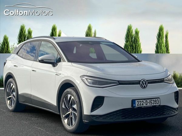 Volkswagen ID.4 Hatchback, Electric, 2022, White