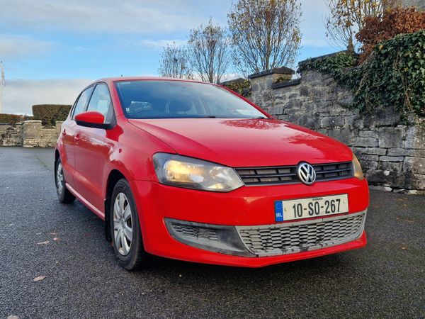 Volkswagen Polo Hatchback, Petrol, 2010, Red