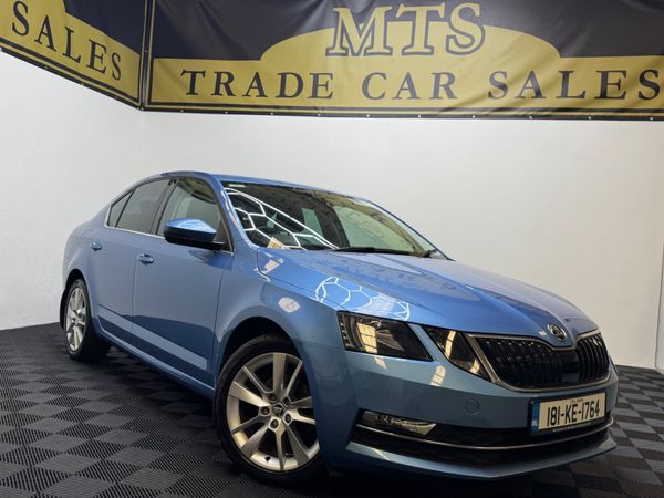 Skoda Octavia Saloon, Diesel, 2018, Blue