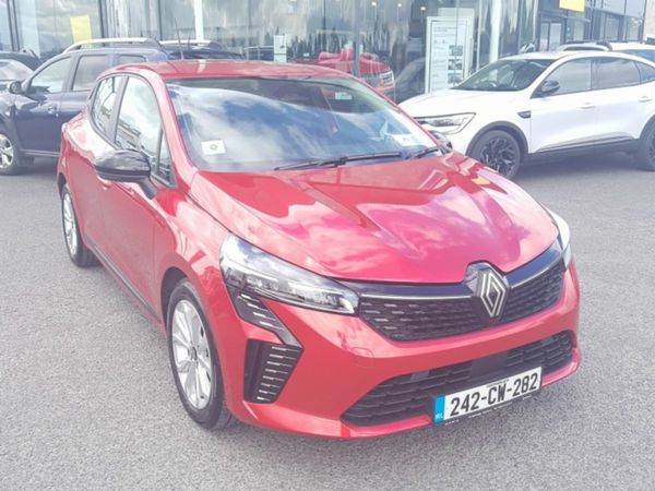 Renault Clio Hatchback, Petrol, 2024, Red