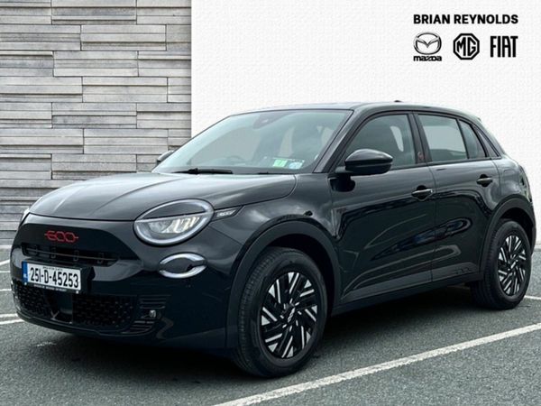 Fiat 600 Hatchback, Electric, 2025, Black