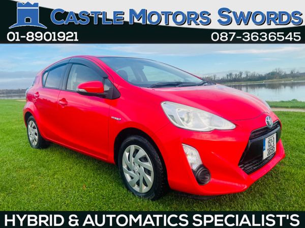 Toyota Aqua Hatchback, Petrol Hybrid, 2015, Red