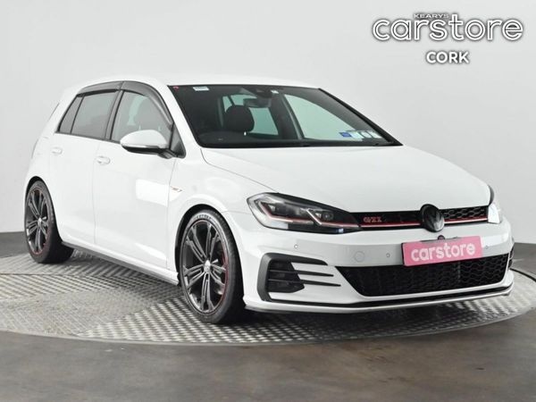 Volkswagen Golf Hatchback, Petrol, 2018, White