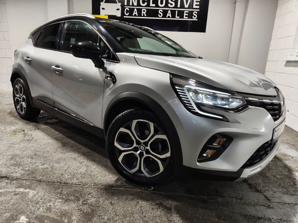 Renault Captur Hatchback, Petrol, 2022, Grey