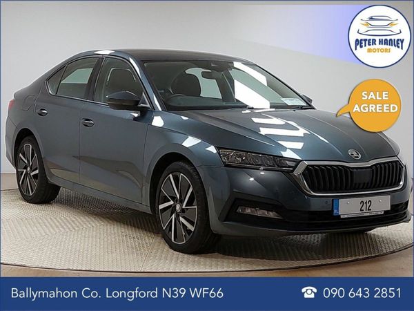 Skoda Octavia Hatchback, Petrol Hybrid, 2021, Grey