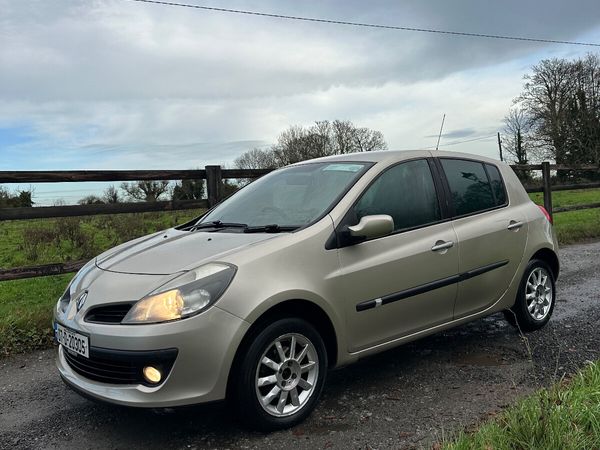 Renault Clio Hatchback, Petrol, 2007, Yellow