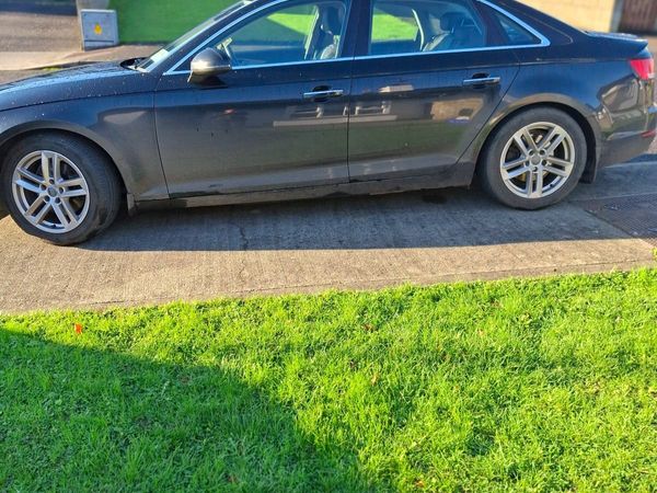 Audi A4 Saloon, Diesel, 2016, Black
