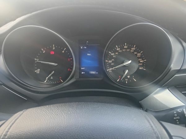 Toyota Avensis Estate, Diesel, 2016, Blue