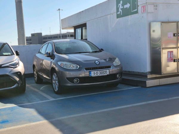 Renault Fluence Saloon, Diesel, 2011, Grey