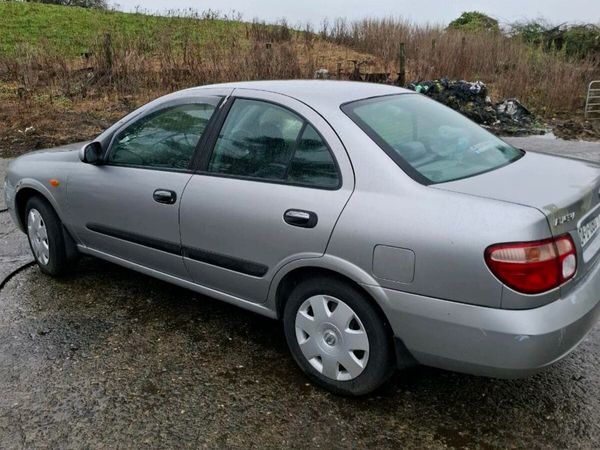 Nissan Almera Saloon, Petrol, 2004, Silver