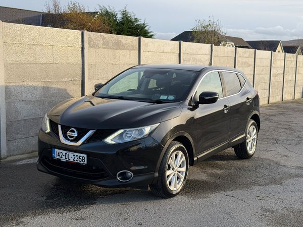 Nissan Qashqai Hatchback, Diesel, 2014, Black