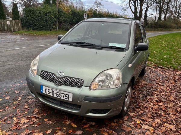 Toyota Yaris Hatchback, Petrol, 2005, Green