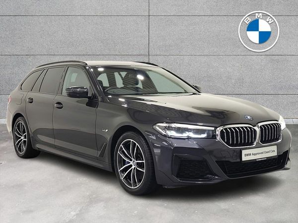 BMW 5-Series Estate, Petrol Plug-in Hybrid, 2022, Grey