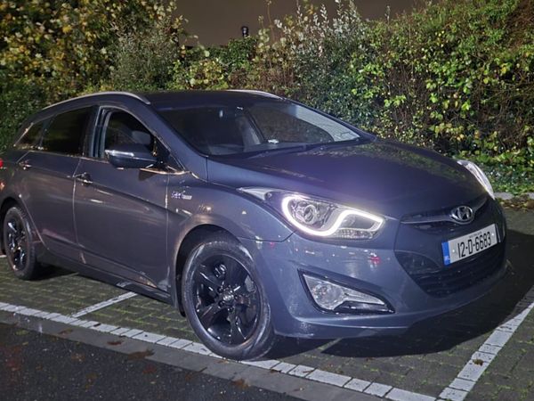 Hyundai i40 Estate/Jeep, Diesel, 2012, Grey