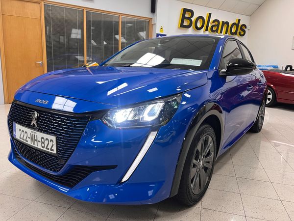 Peugeot 208 Hatchback, Electric, 2022, Blue