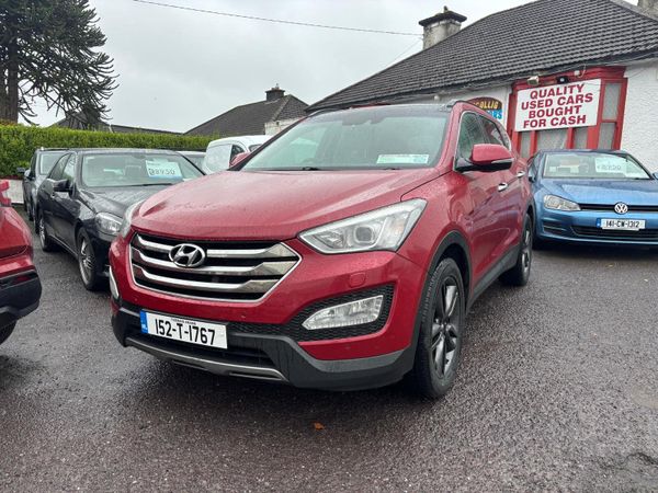 Hyundai Santa Fe SUV, Diesel, 2015, Red