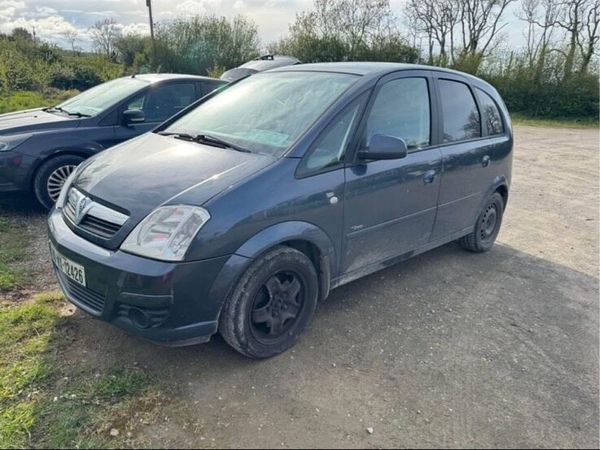 Toyota Corolla Saloon, Diesel, 2009, Blue