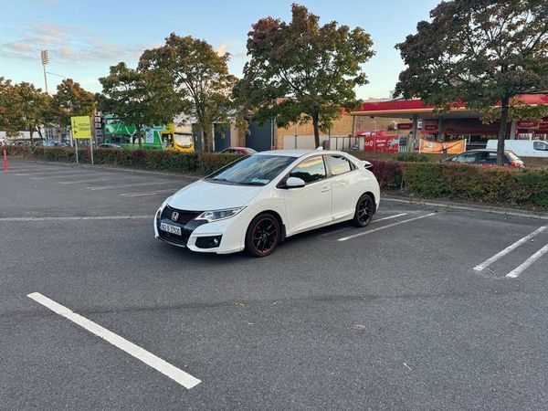 Honda Civic Hatchback, Petrol, 2016, White