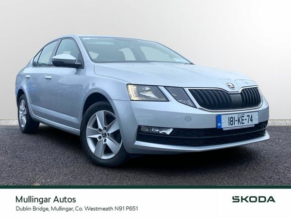 Skoda Octavia Saloon, Diesel, 2018, Grey