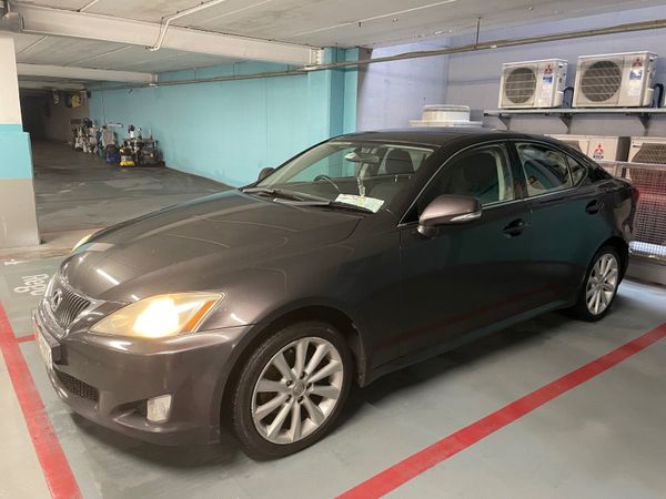 Lexus IS Saloon, Diesel, 2010, Grey