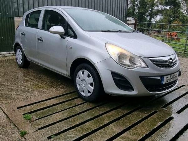 Opel Corsa Hatchback, Petrol, 2012, Silver