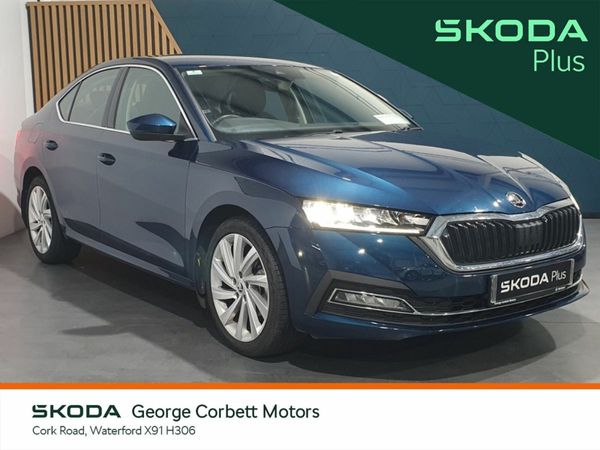 Skoda Octavia Saloon, Petrol, 2022, Blue