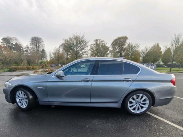 BMW 5-Series Saloon, Diesel, 2010, Grey