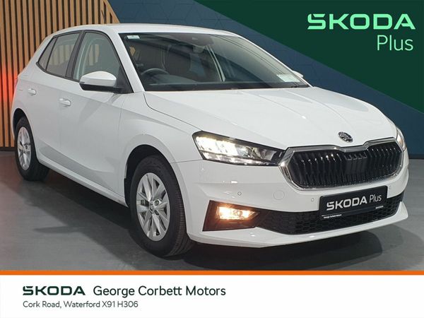 Skoda Fabia Hatchback, Petrol, 2025, White
