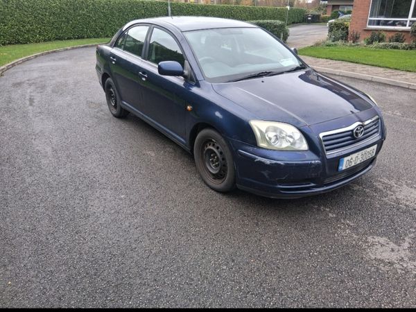 Toyota Avensis Saloon, Petrol, 2006, Blue