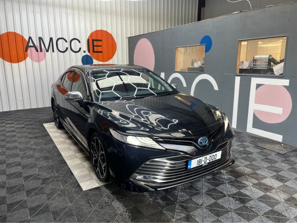 Toyota Camry Saloon, Petrol Hybrid, 2018, Black