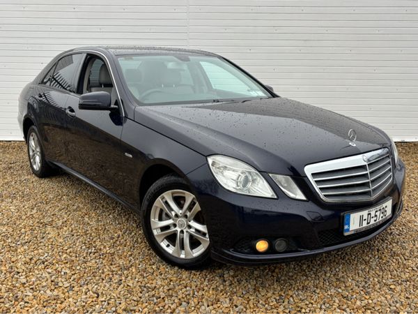 Mercedes-Benz E-Class Saloon, Diesel, 2011, Blue