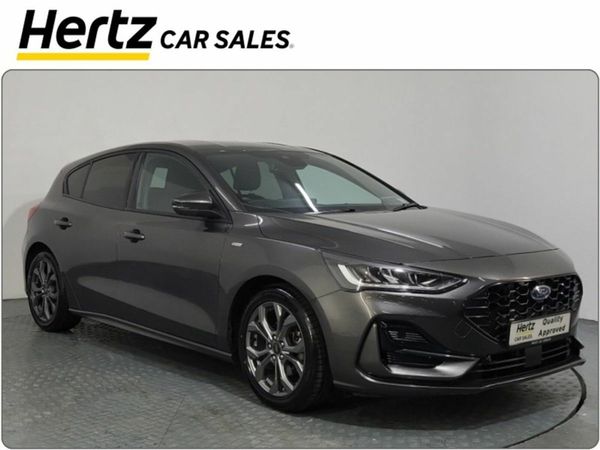 Ford Focus Hatchback, Petrol, 2023, Grey