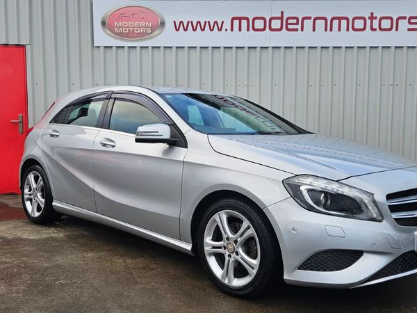 Mercedes-Benz A-Class Hatchback, Petrol, 2014, Silver