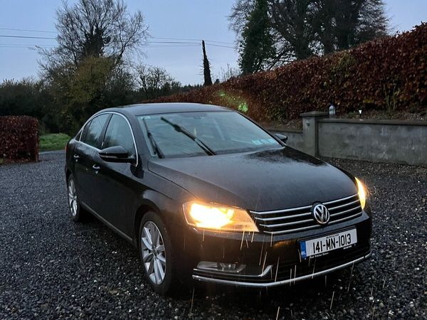 Volkswagen Passat Saloon, Diesel, 2014, Black