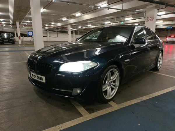 BMW 5-Series Saloon, Diesel, 2011, Blue