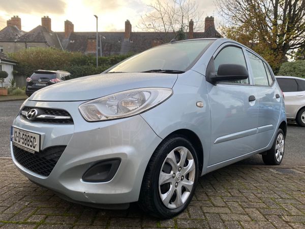 Hyundai i10 Hatchback, Petrol, 2012, Silver