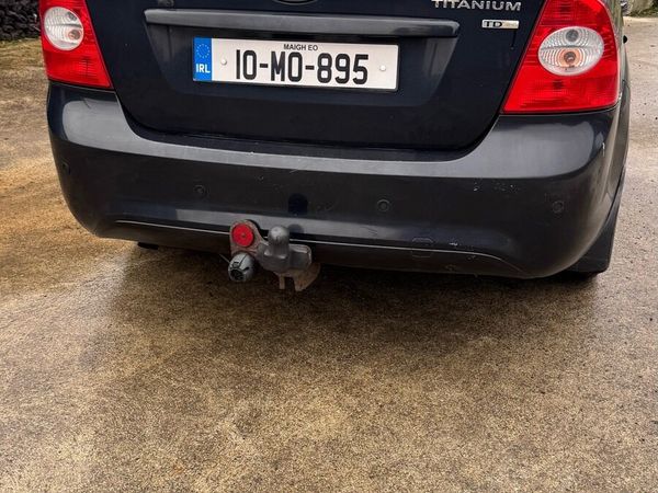 Ford Focus Saloon, Diesel, 2010, Black