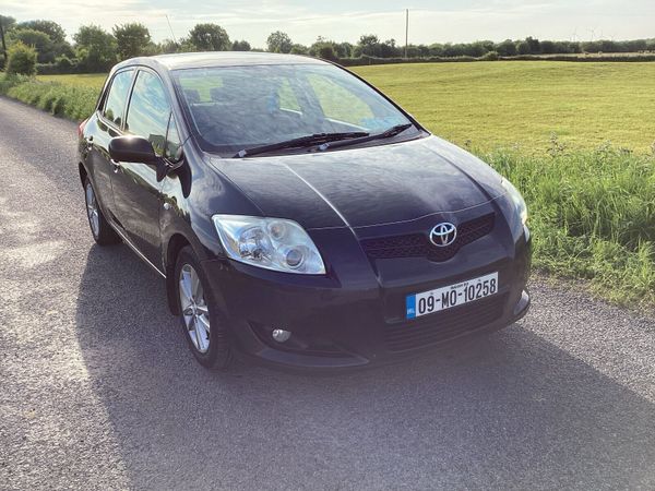 Toyota Auris Hatchback, Petrol, 2009, Black