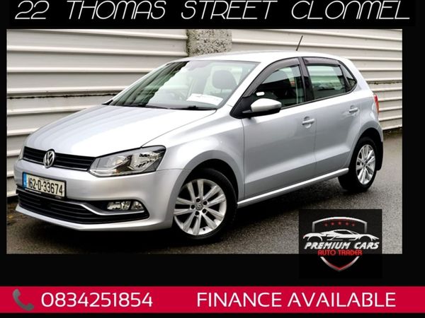 Volkswagen Polo Hatchback, Petrol, 2016, Silver