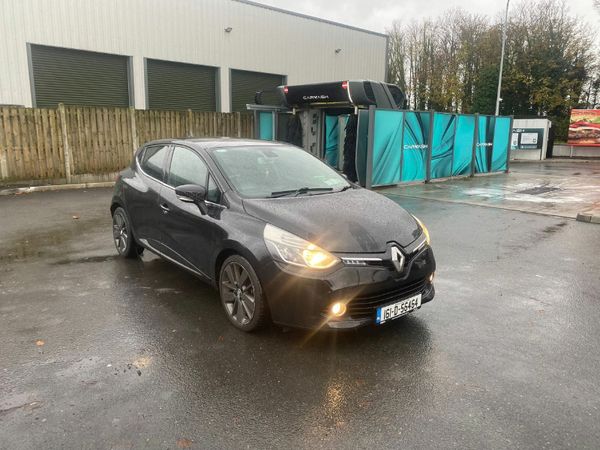 Renault Clio Hatchback, Diesel, 2016, Black